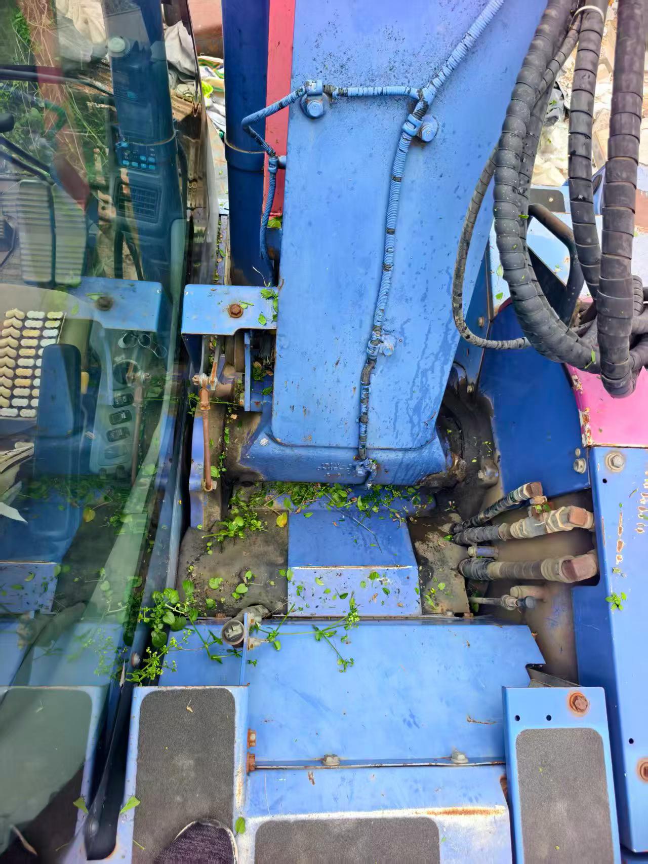 Buy Komatsu PC128US Used Excavator / 3