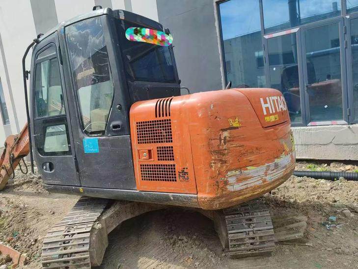 Buy Hitachi ZX60 Used Excavator / 1