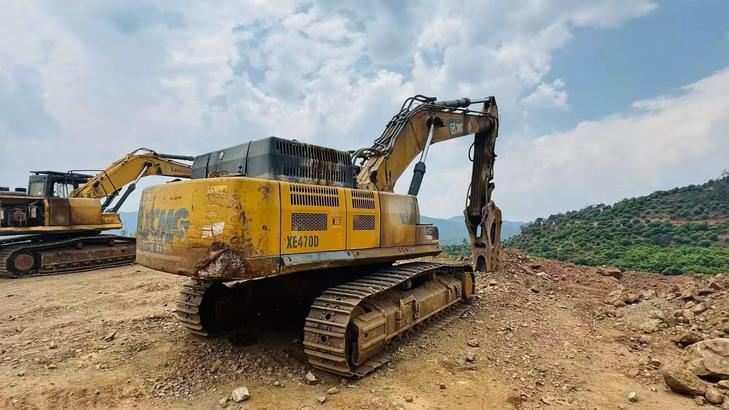Buy XCMG XE470 Used Excavator / 1