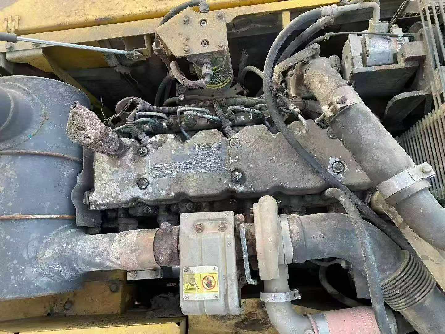 Buy Komatsu PC200-8 Used Excavator / 9