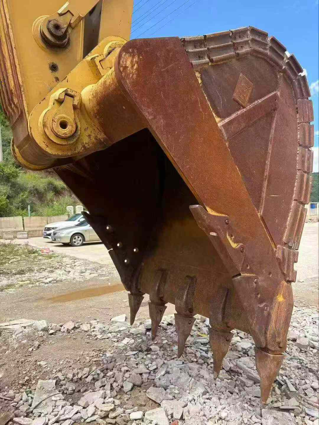 Buy Caterpillar CAT352 Used Excavator / 6