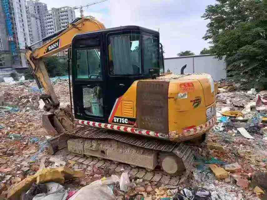 Buy Sany SY75 Used Excavator / 2