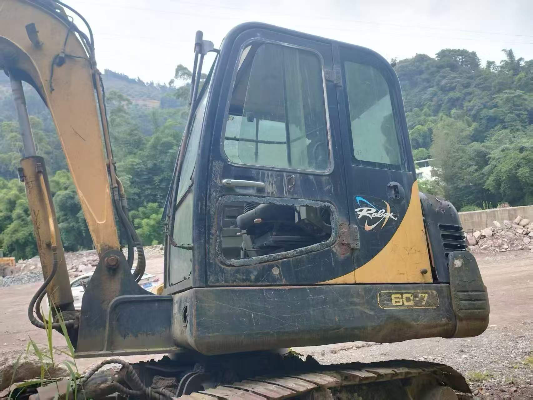 Buy Hyundai R60-7 Used Excavator / 3