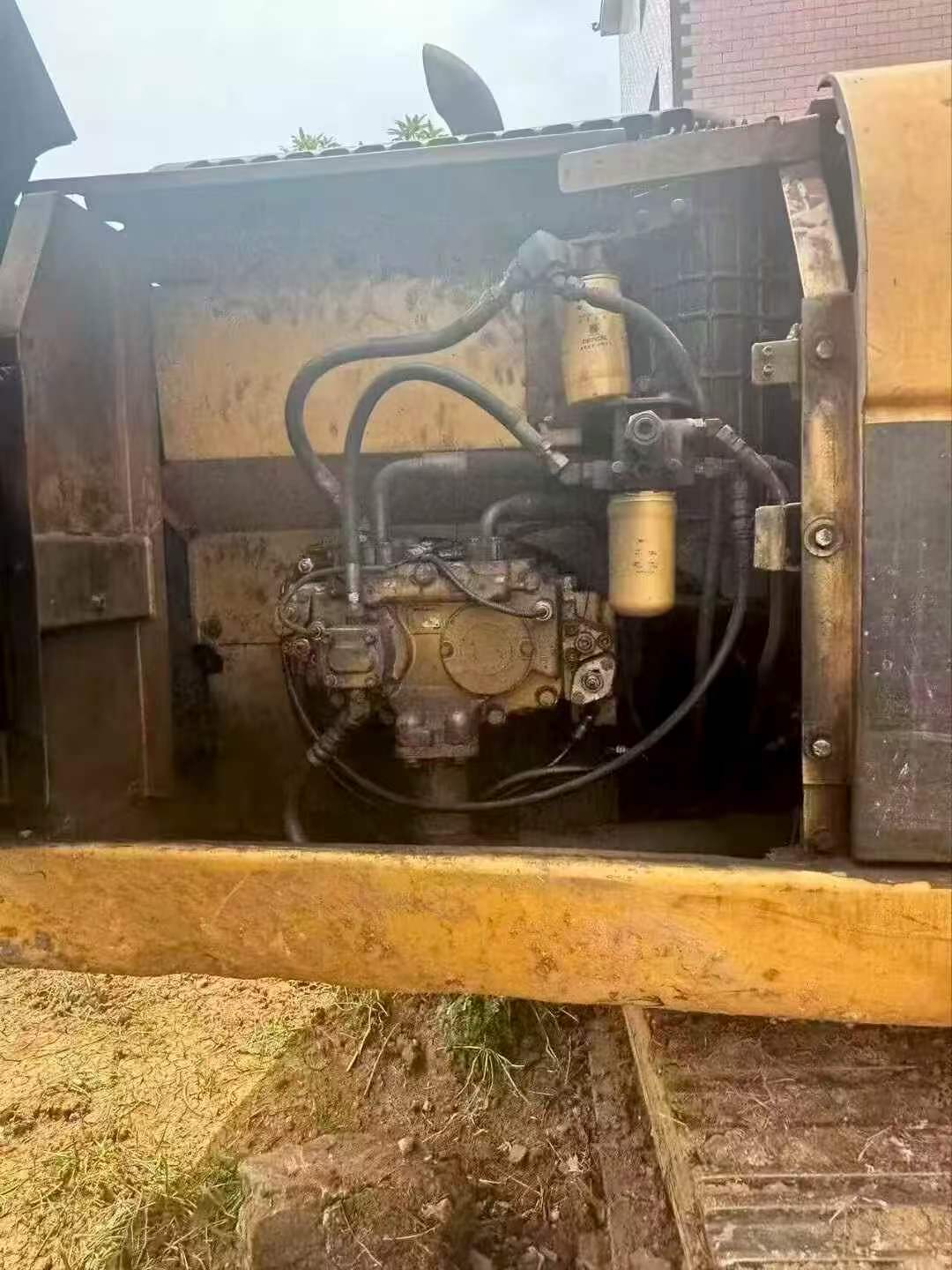 Buy Caterpillar 320D Used Excavator / 6
