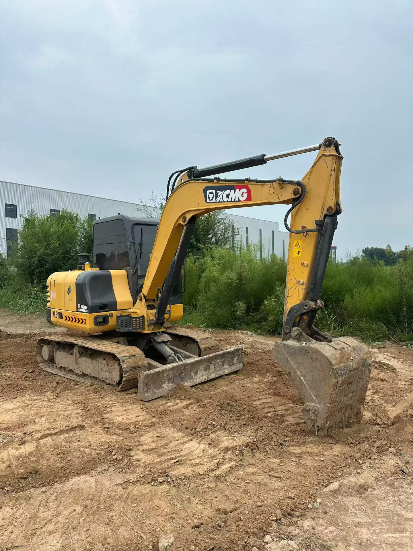 Buy XCMG XE60 Used Excavator / 2