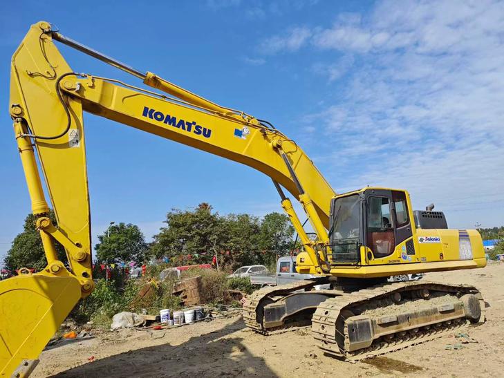 Buy Komatsu PC400LC-8 Used Excavator / 1