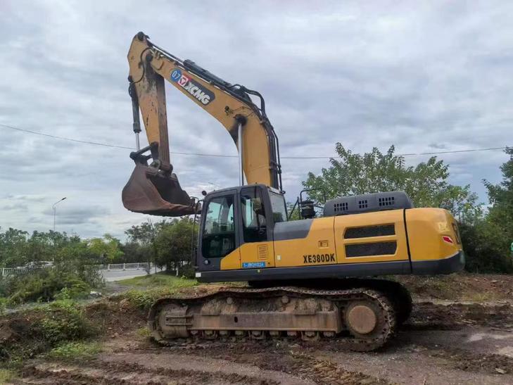 Buy XCMG XE370 Used Excavator / 1