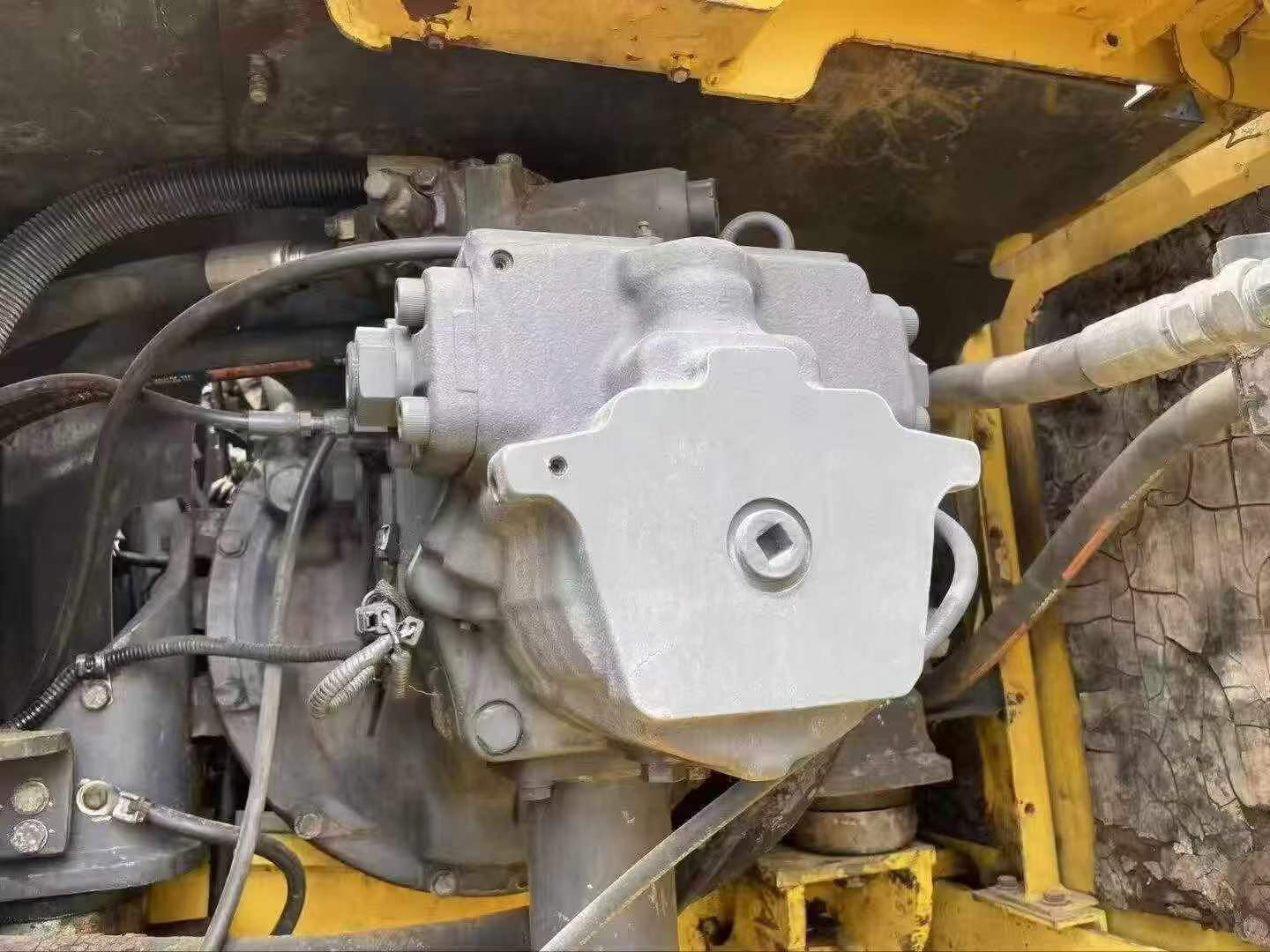 Buy Komatsu PC360-7 Used Excavator / 8