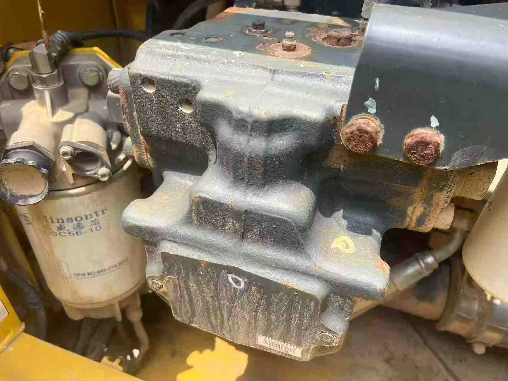 Buy Komatsu PC210-8 Used Excavator / 8