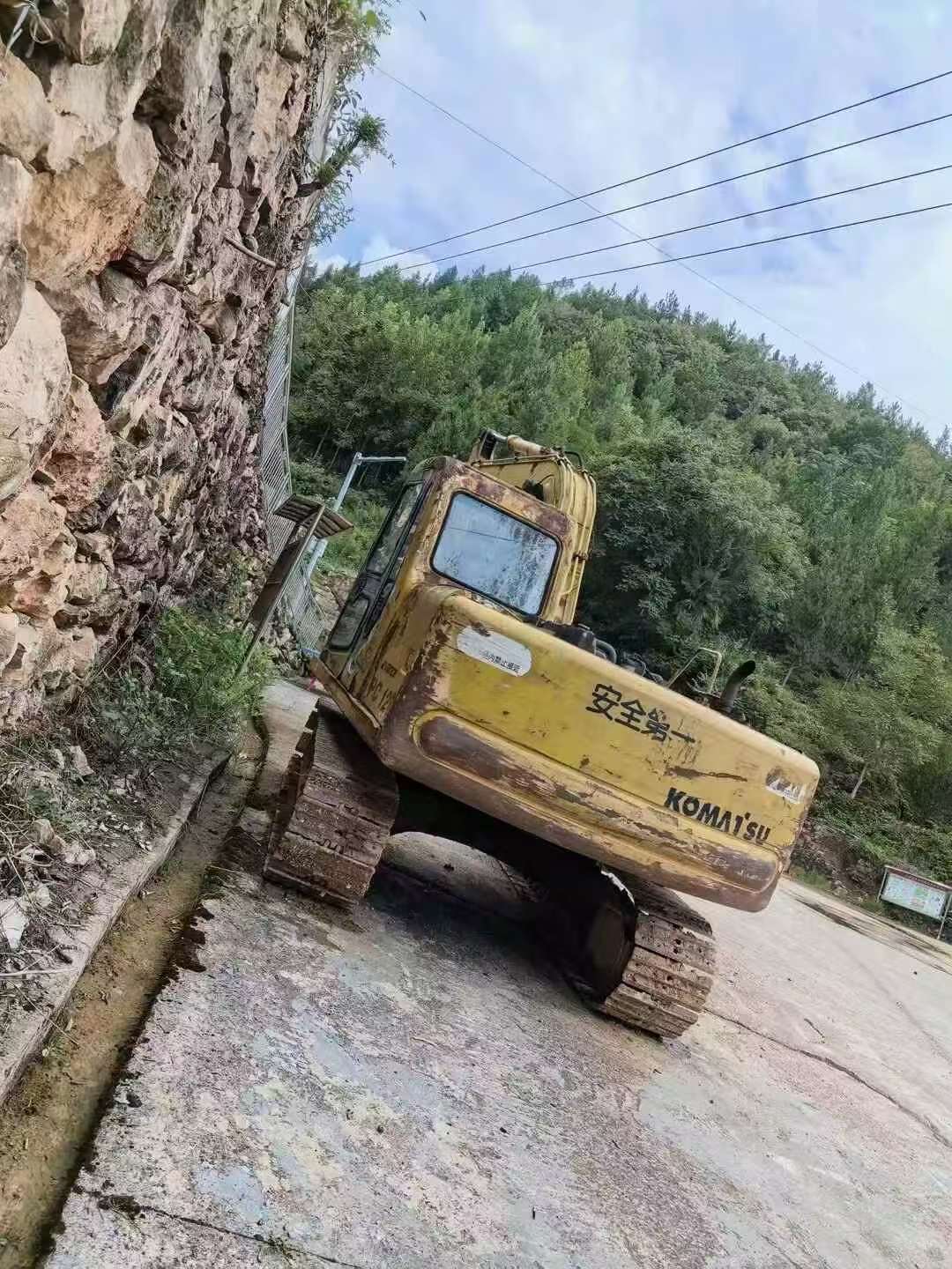 Buy Komatsu PC120 Used Excavator / 2