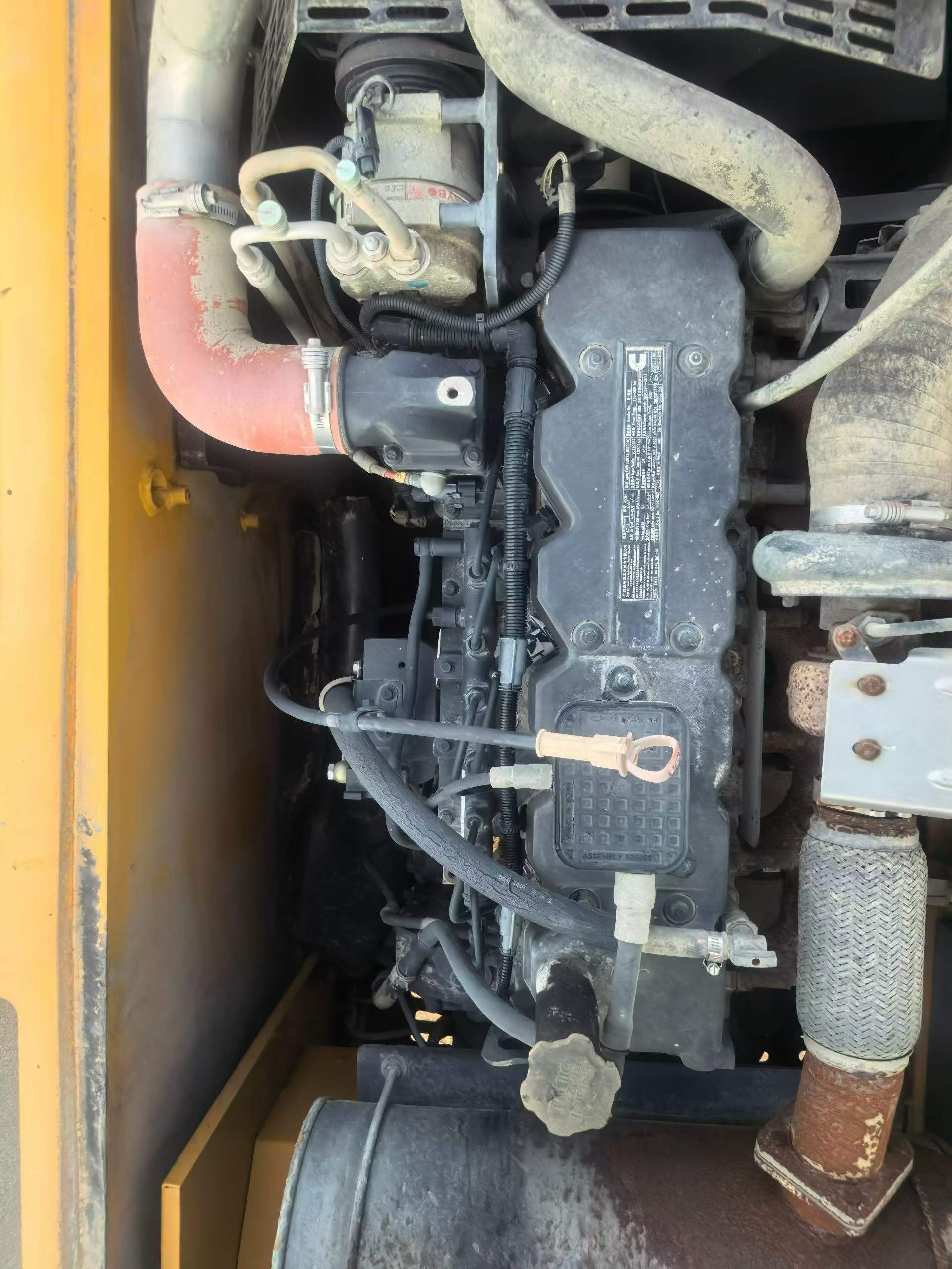 Buy XCMG XE215 Used Excavator / 4