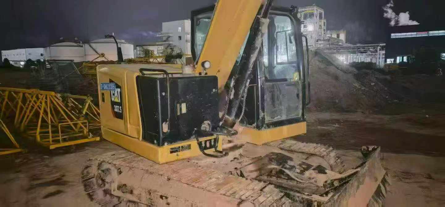 Buy Caterpillar 307B Used Excavator / 2