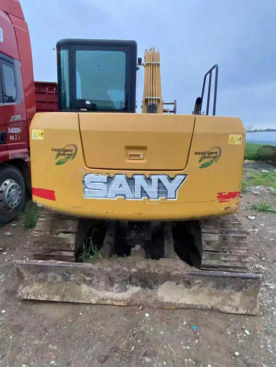 Buy Sany SY75 Used Excavator / 1