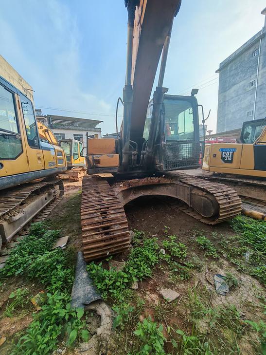 Buy Sany SY235C-8 Used Excavator / 1