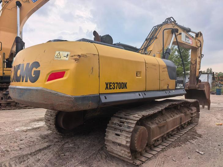 Buy XCMG XE370 Used Excavator / 1