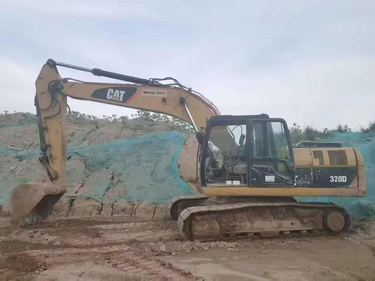Buy Caterpillar 320D Used Excavator / 1