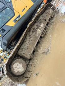 Buy Volvo EC210B Used Excavator / 5 Buy Volvo EC210B Used Excavator / 5