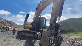 Buy Sany SY285C Used Excavator / 7 Buy Sany SY285C Used Excavator / 7
