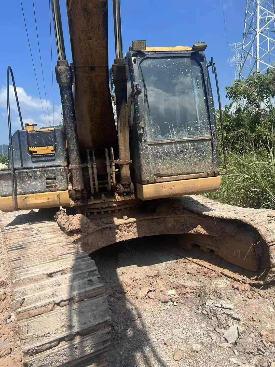 Buy Caterpillar 323 Used Excavator / 7