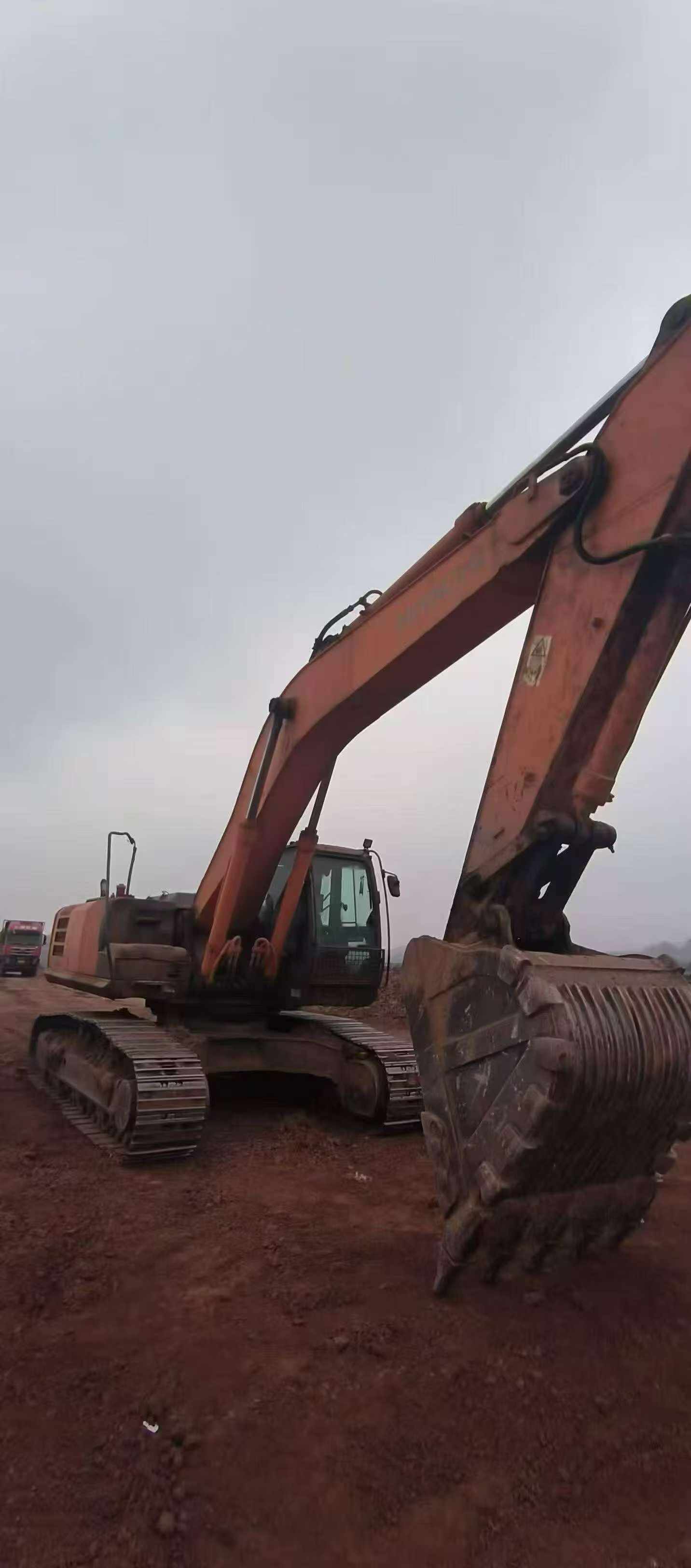Buy Hitachi EX360-5 Used Excavator / 3 Buy Hitachi EX360-5 Used Excavator / 3