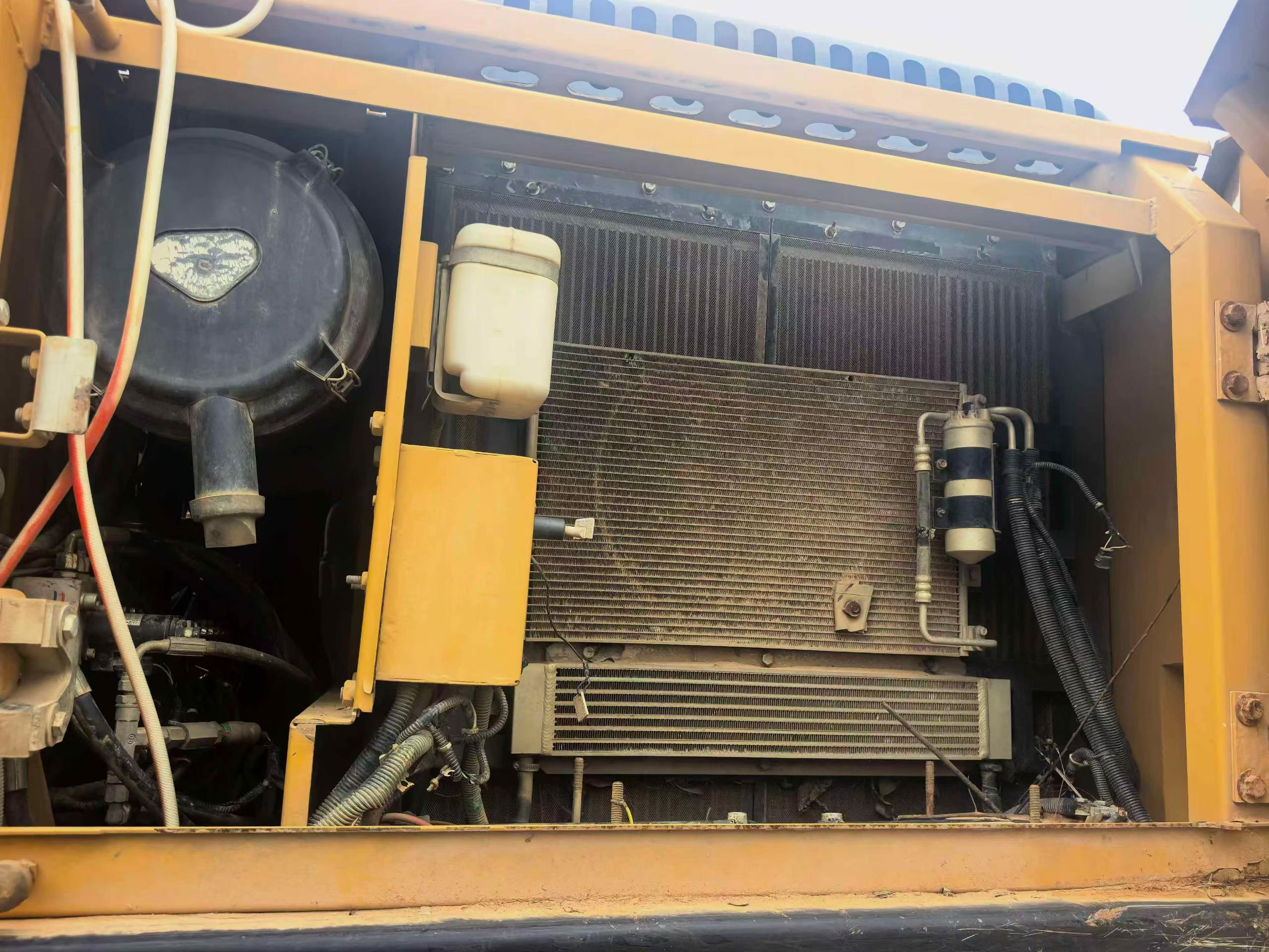 Buy Sany SY155C Used Excavator / 9 Buy Sany SY155C Used Excavator / 9