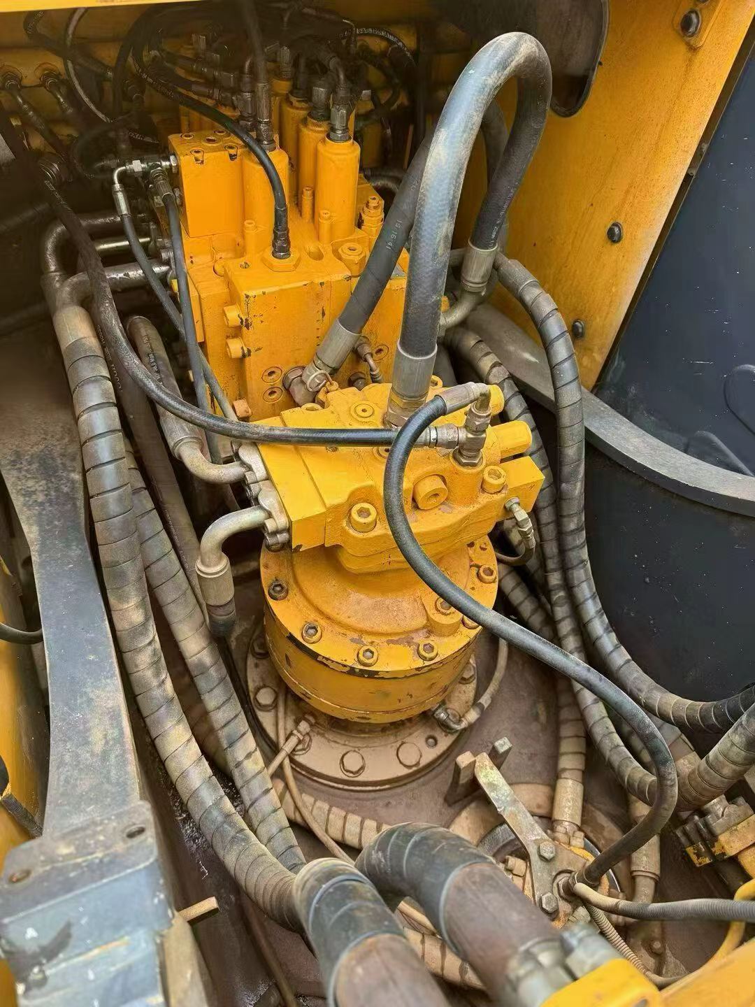 Buy Hyundai R215-7 Used Excavator / 5