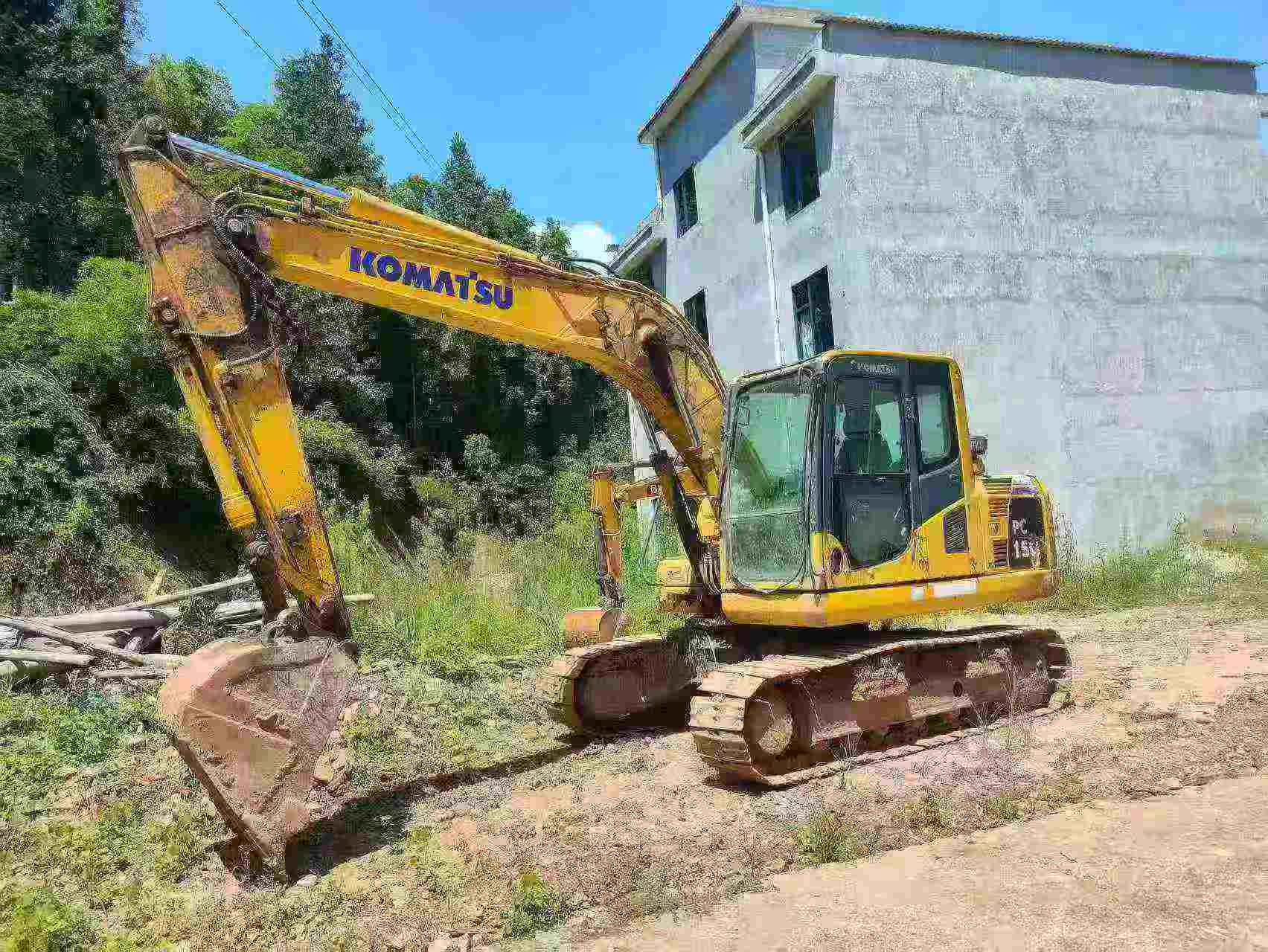 Buy Komatsu Used Excavator / 3 Buy Komatsu Used Excavator / 3