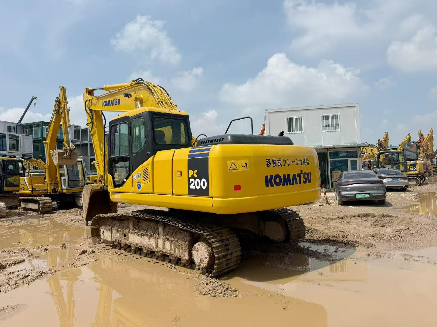 Buy Komatsu Used Excavator / 7 Buy Komatsu Used Excavator / 7
