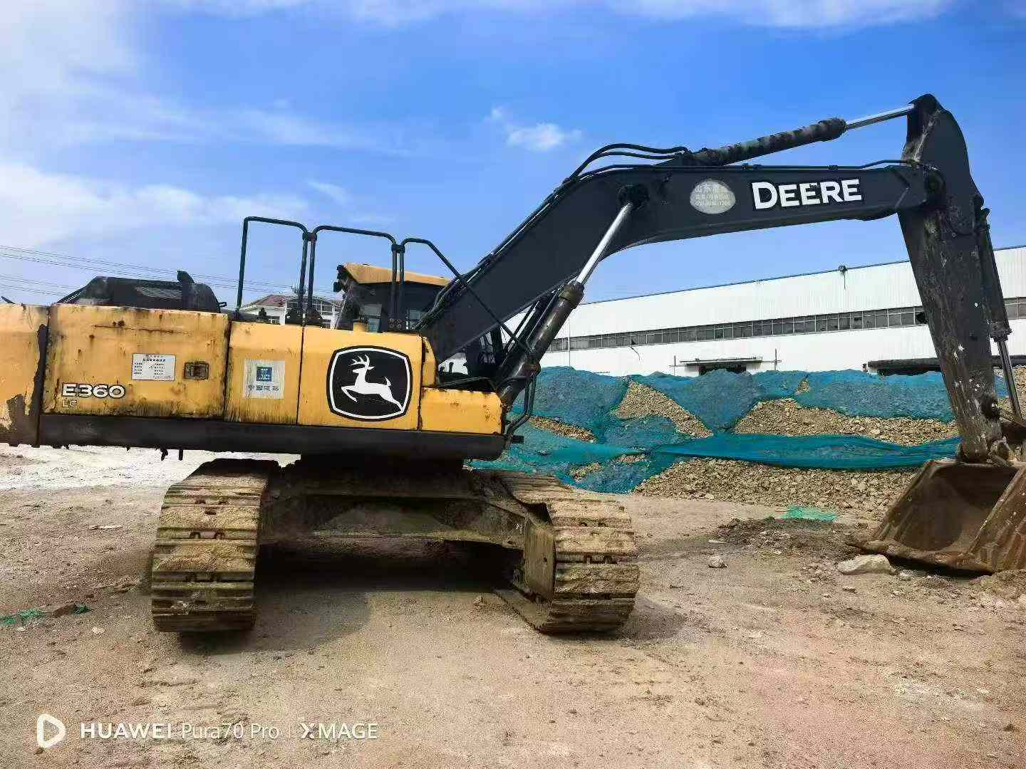 Compre Escavadeira JohnDeere E360 Usada / 2 Compre Escavadeira JohnDeere E360 Usada / 2