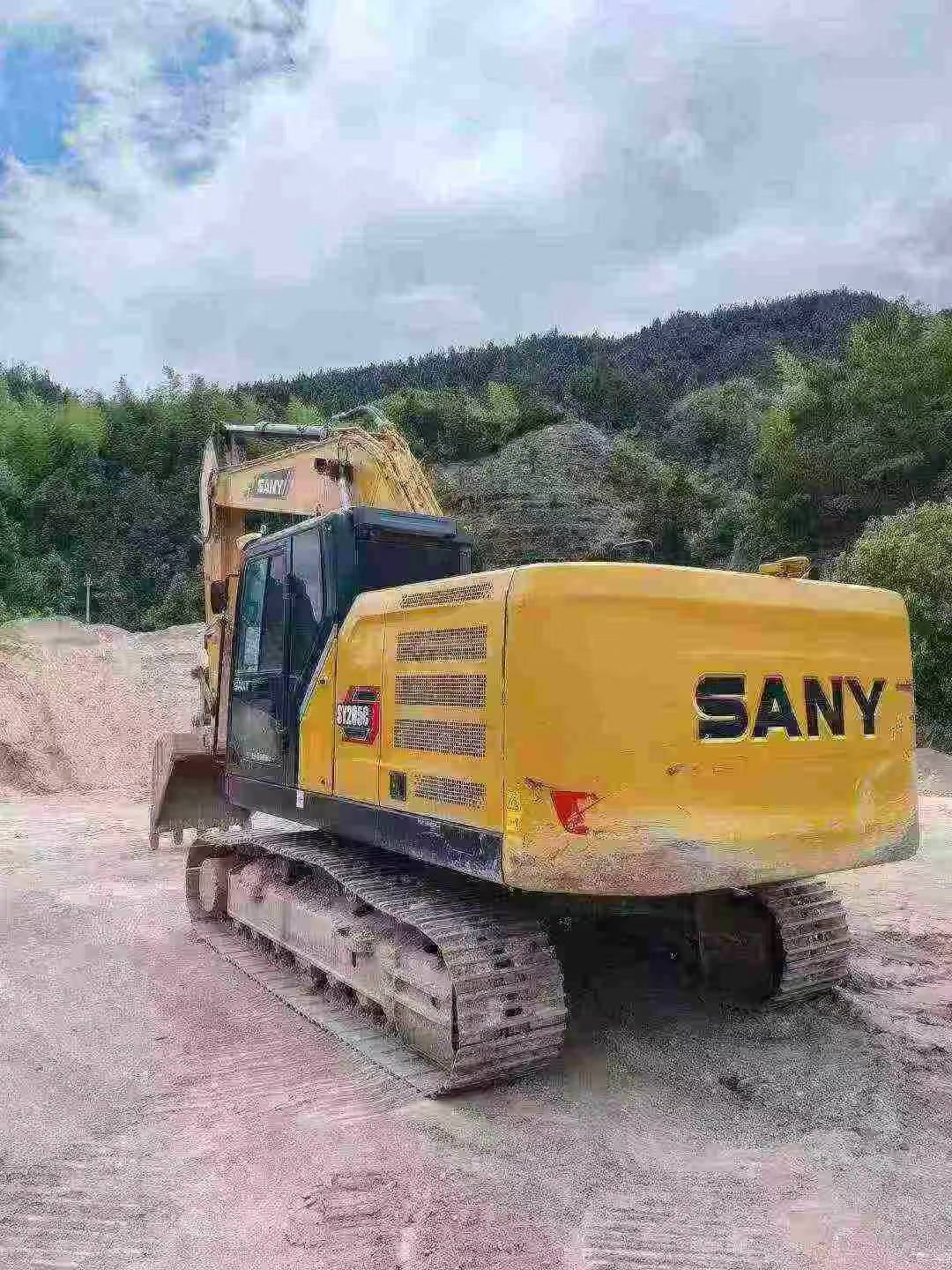 Buy Sany SY205C Used Excavator / 7
