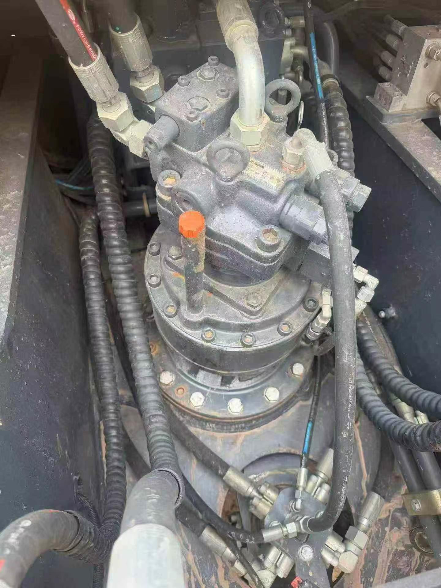 Buy XCMG XE200 Used Excavator / 7