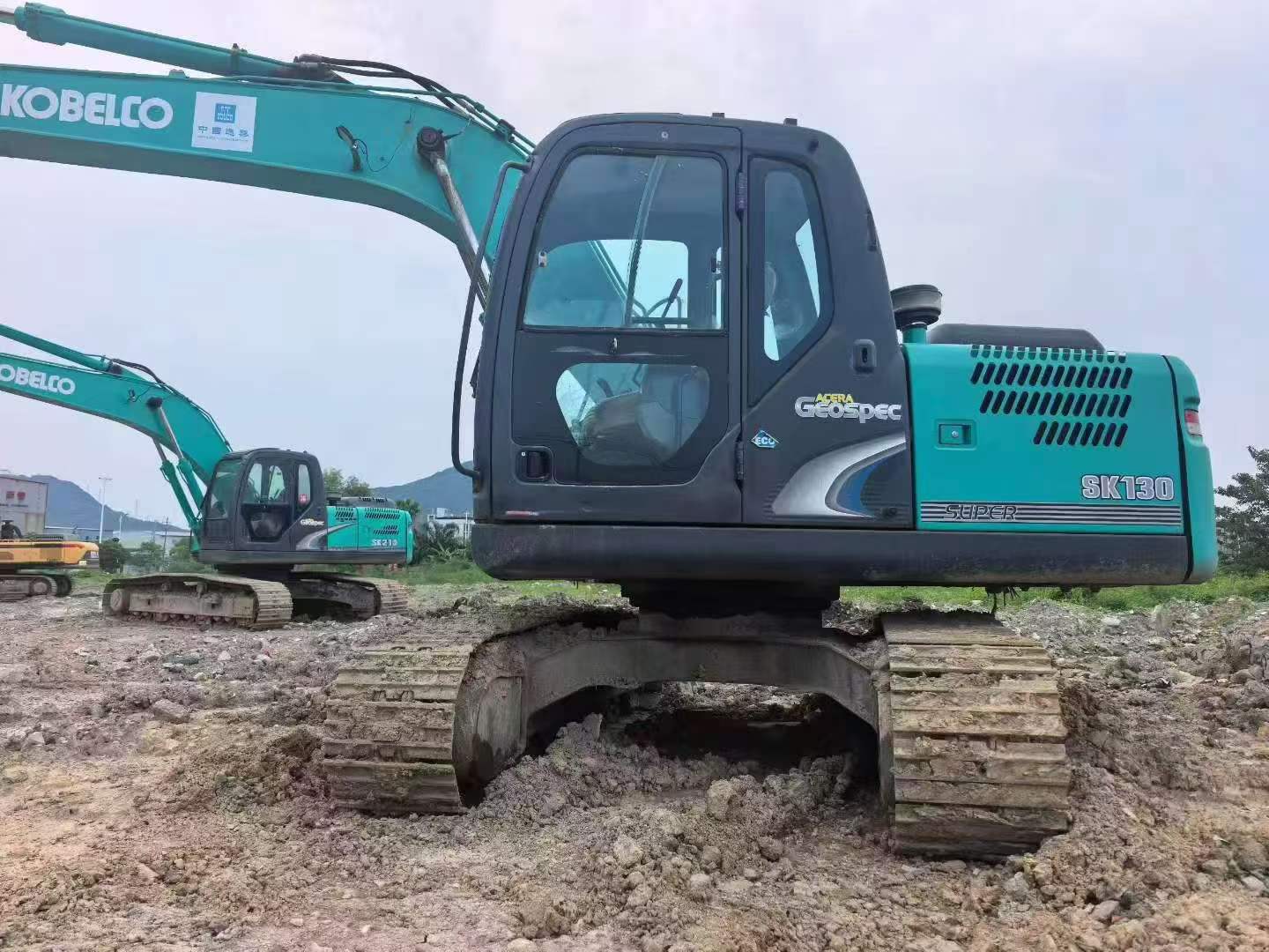 Buy Kobelco SK130 Used Excavator / 8 Buy Kobelco SK130 Used Excavator / 8