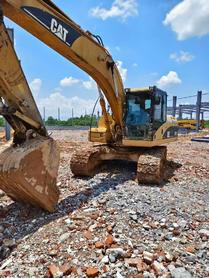 Buy Caterpillar 320D Used Excavator / 6 Buy Caterpillar 320D Used Excavator / 6