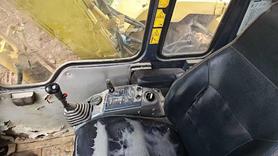 Buy Komatsu Used Excavator / 7 Buy Komatsu Used Excavator / 7