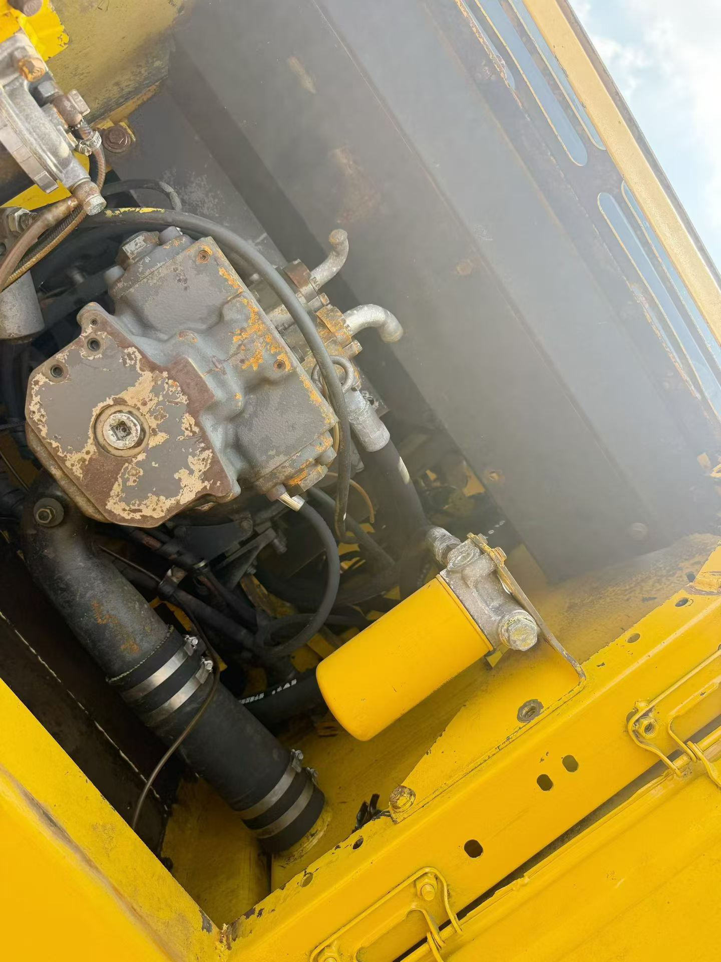 Buy Komatsu Used Excavator / 6 Buy Komatsu Used Excavator / 6