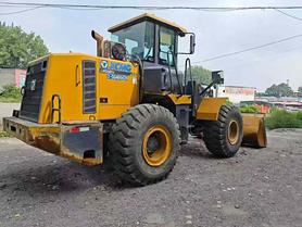 Buy XCMG LW500FV Used Loader / 3 Buy XCMG LW500FV Used Loader / 3