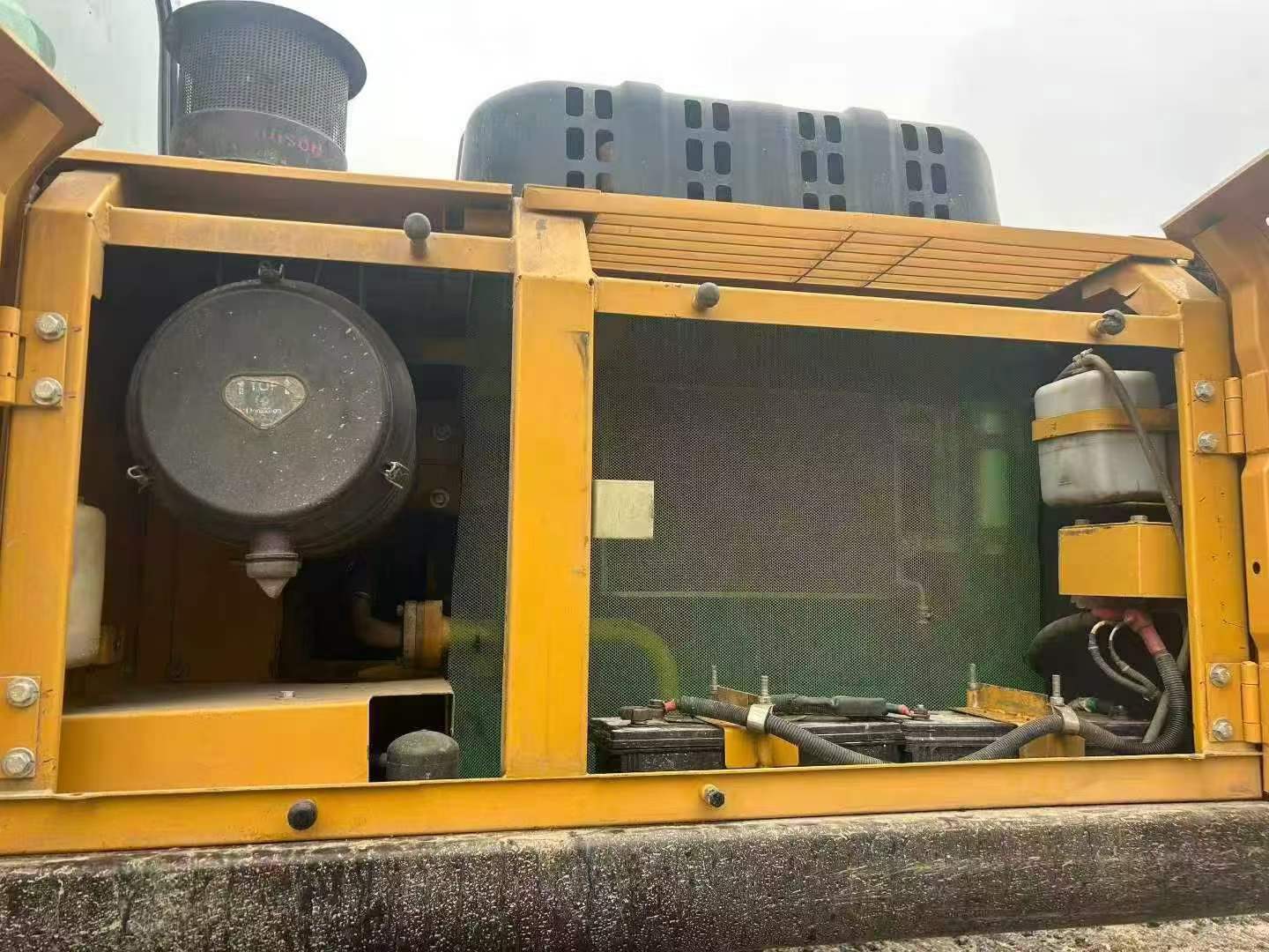 Buy Sany SY205C Used Excavator / 1