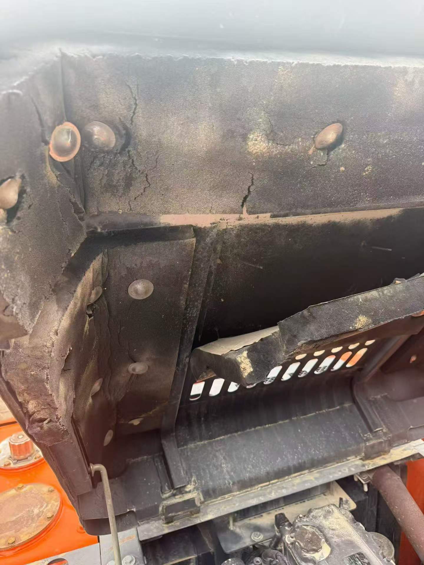 Buy Doosan DX260LC Used Excavator / 4 Buy Doosan DX260LC Used Excavator / 4