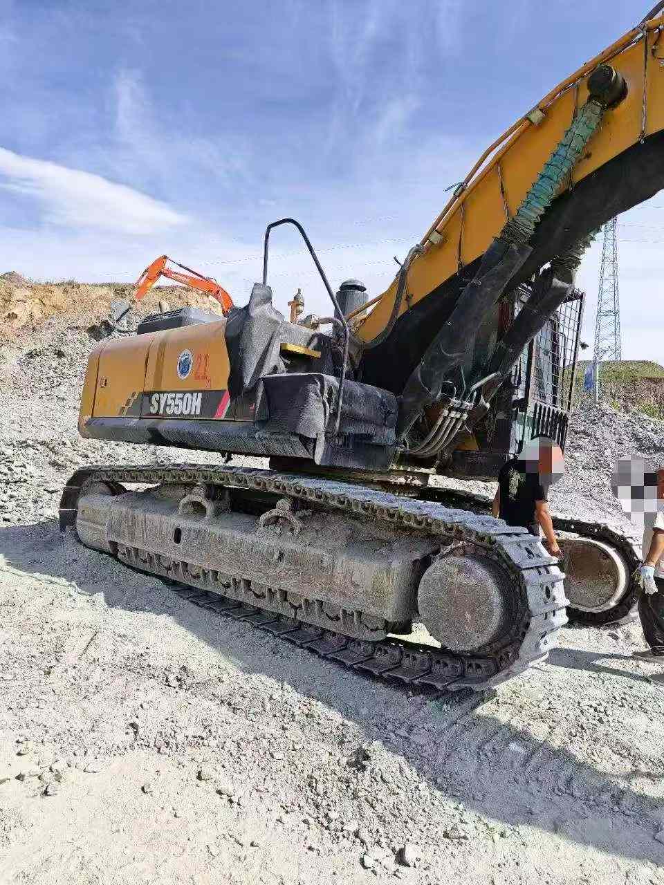 Buy Sany SY550H Used Excavator / 3 Buy Sany SY550H Used Excavator / 3