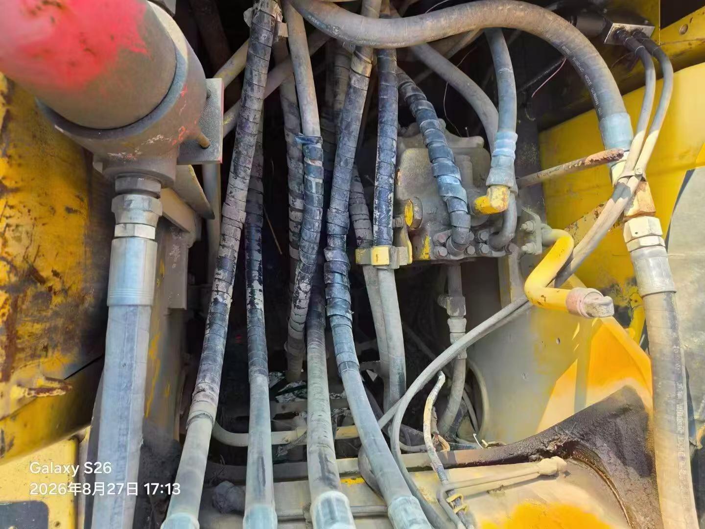 Buy Komatsu Used Excavator / 4 Buy Komatsu Used Excavator / 4