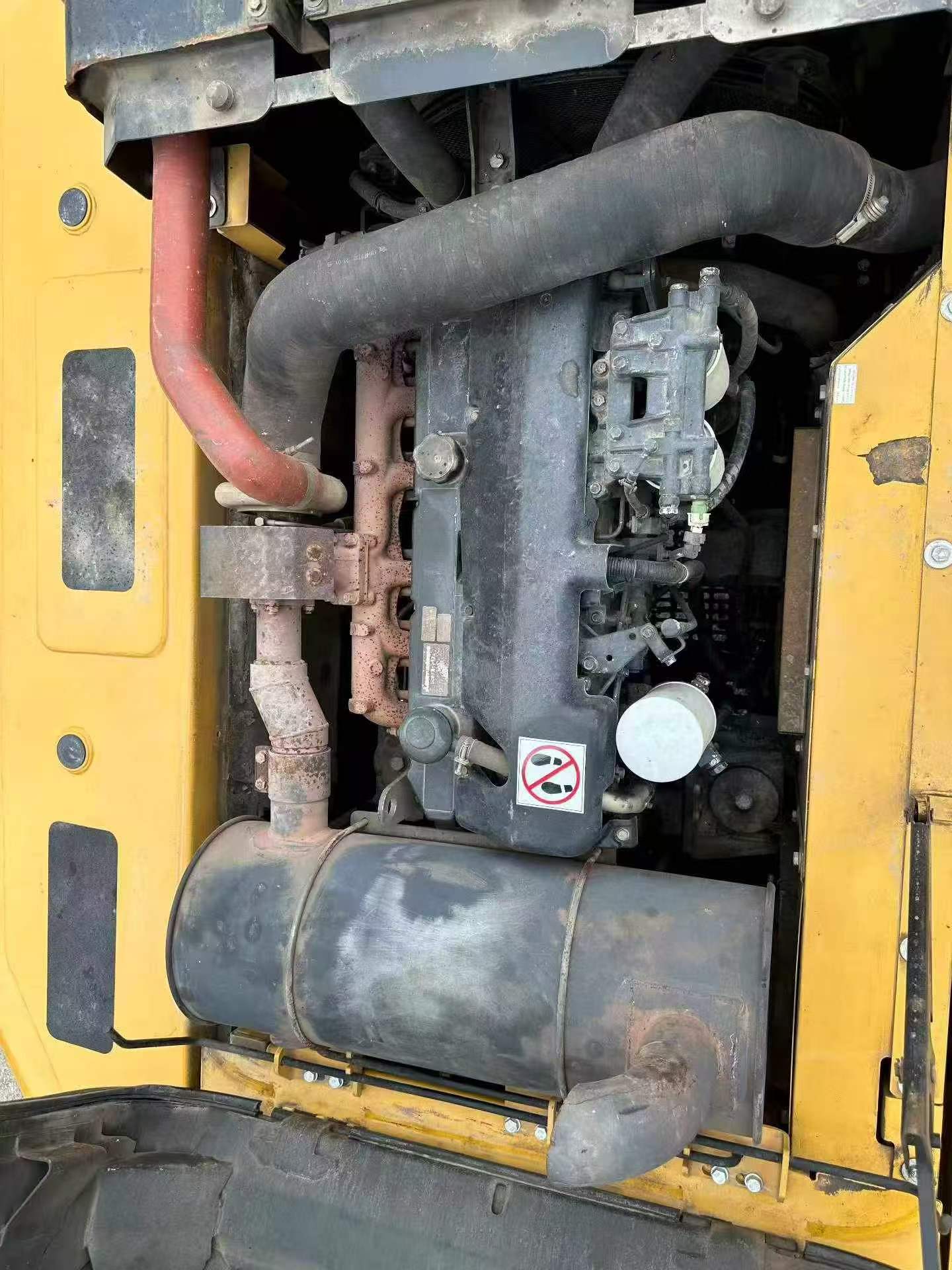 Buy Sany SY245H Used Excavator / 9 Buy Sany SY245H Used Excavator / 9