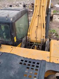 Buy Sany SY245H Used Excavator / 4 Buy Sany SY245H Used Excavator / 4