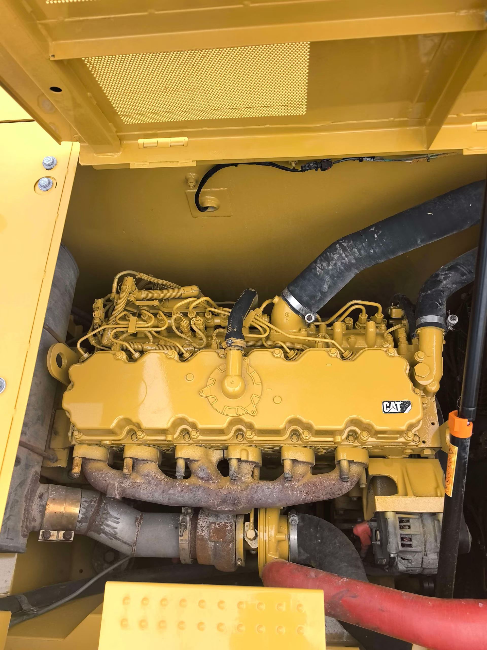 Buy Caterpillar 323 Used Excavator / 7 Buy Caterpillar 323 Used Excavator / 7