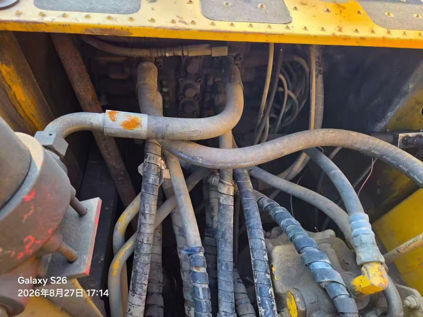 Buy Komatsu Used Excavator / 7 Buy Komatsu Used Excavator / 7