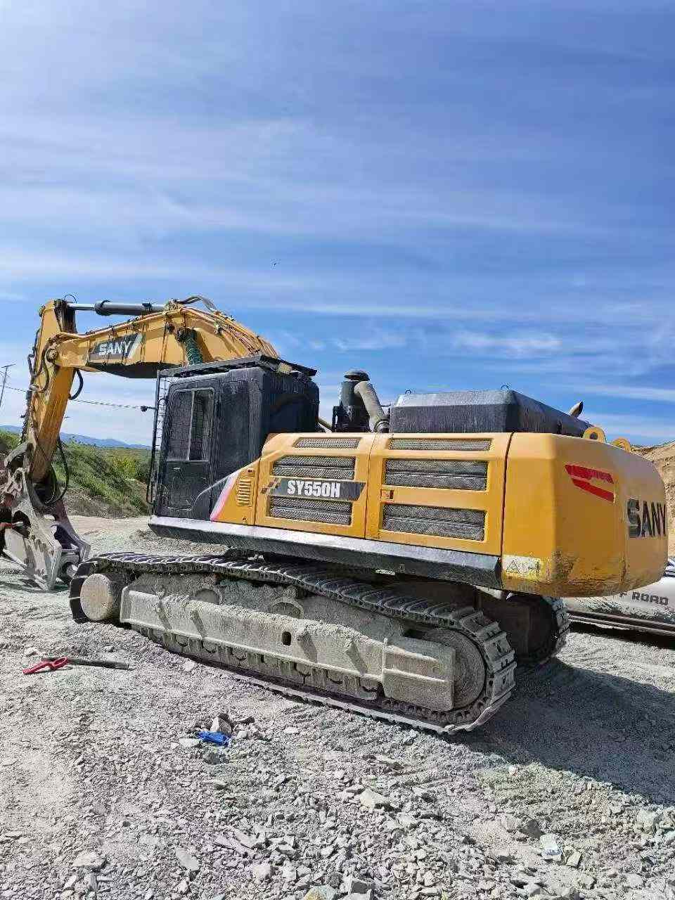 Buy Sany SY550H Used Excavator / 1