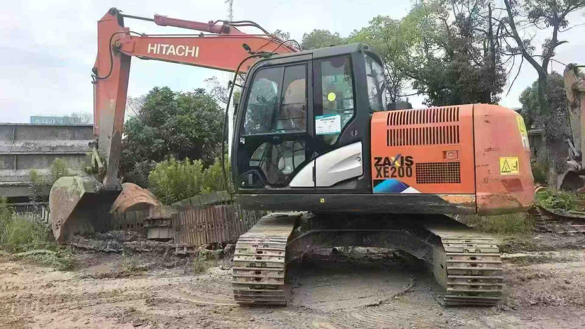 Buy Hitachi EX130 Used Excavator / 2 Buy Hitachi EX130 Used Excavator / 2