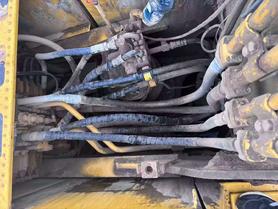 Buy Komatsu PC220-8 Used Excavator / 5 Buy Komatsu PC220-8 Used Excavator / 5
