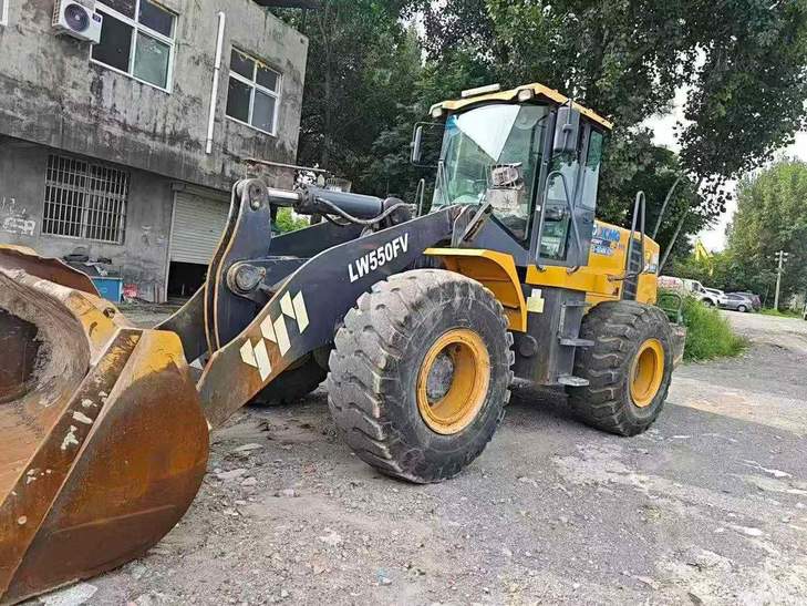 Buy XCMG LW500FV Used Loader / 1