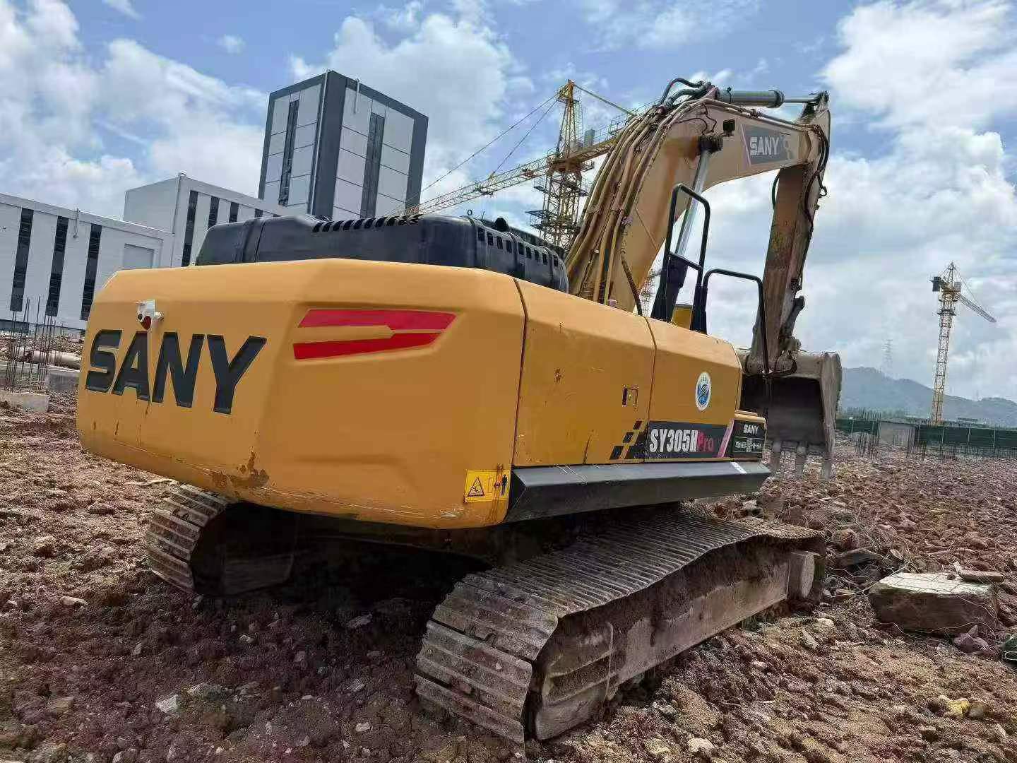 Buy Sany SY245H Used Excavator / 1