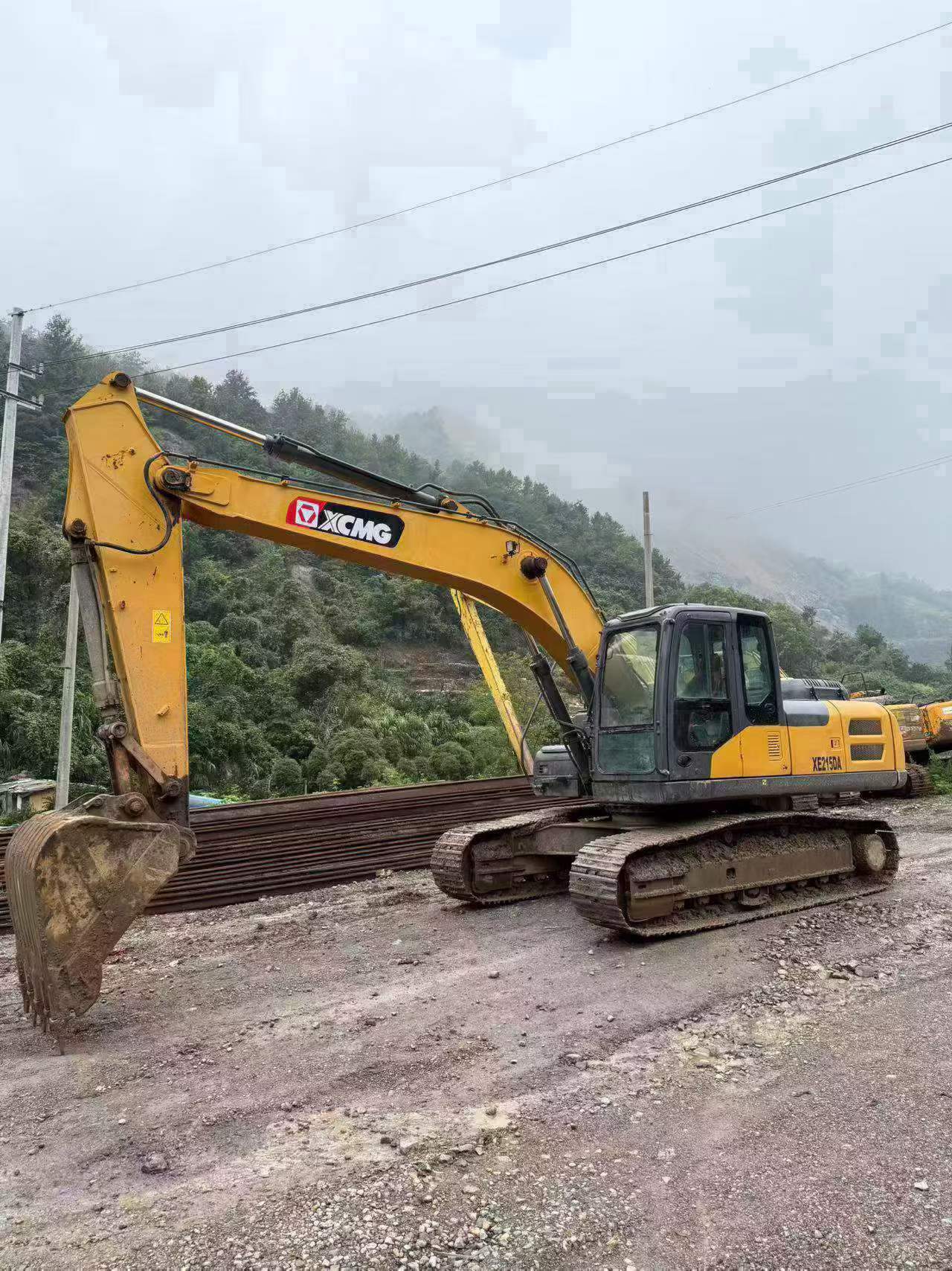 Buy XCMG XE215 Used Excavator / 9